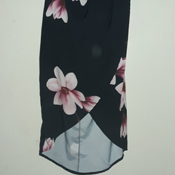 Beautiful strapless dress, brandless - Picture 2 of 4